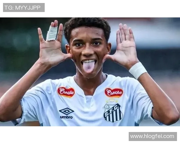 婴儿足球天才崭露头角成为未来球场明星一跃成名